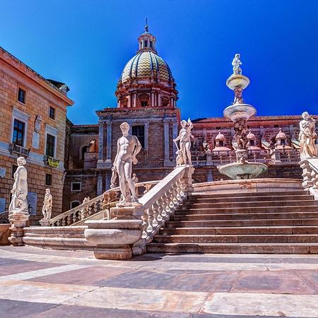 Re Tancredi House Apartment Palermo Bagian luar foto